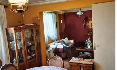 Casa en Venta en Rojas Magallanes con E.E.U.U.