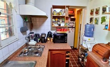 Casa en Venta en Rojas Magallanes con E.E.U.U.