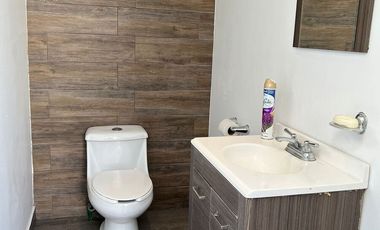 CASA AMUEBLADA  EN VENTA CENTRO DE TEQUILA  , PARA INVERSIÓN.