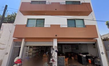 CASA AMUEBLADA  EN VENTA CENTRO DE TEQUILA  , PARA INVERSIÓN.