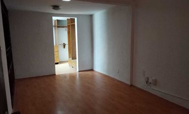 RENTO CASA GEMELA AMPLIADA EN CUMBRES DEL VALLE, TLALNEPANTLA DE BAZ. EDO MEX