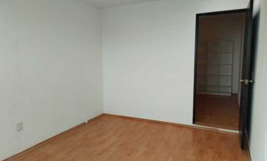 RENTO CASA GEMELA AMPLIADA EN CUMBRES DEL VALLE, TLALNEPANTLA DE BAZ. EDO MEX