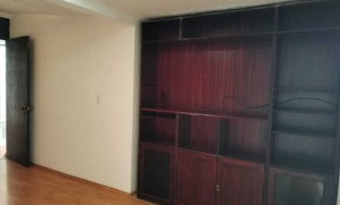 RENTO CASA GEMELA AMPLIADA EN CUMBRES DEL VALLE, TLALNEPANTLA DE BAZ. EDO MEX