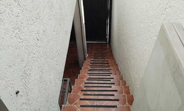 RENTO CASA GEMELA AMPLIADA EN CUMBRES DEL VALLE, TLALNEPANTLA DE BAZ. EDO MEX