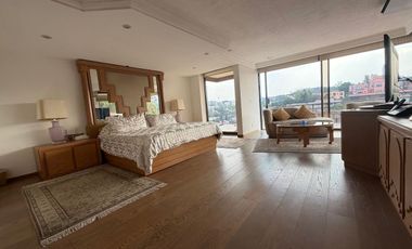 Casa en venta en Bosque de la Lomas. Bosque de Naranjos. Jardin