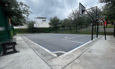 Casa en venta en Cerradas de Cumbres, sector Verona, Monterrey NL