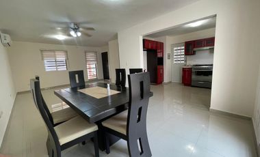 Casa en venta en Cerradas de Cumbres, sector Verona, Monterrey NL