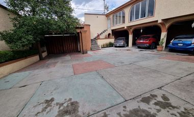 Casa en Venta en San Lucas Xochimanca, Xochimilco, CDMX.