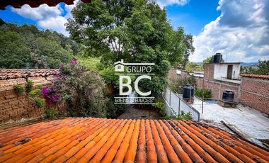 Casa en venta en Tapalpa centro, 2 recámaras y terraza