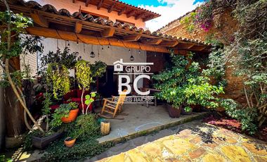 Casa en venta en Tapalpa centro, 2 recámaras y terraza