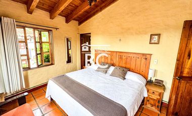 Casa en venta en Tapalpa centro, 2 recámaras y terraza