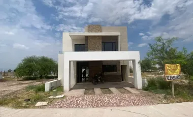 Casa en Venta en Altozano la Nueva Laguna, Gómez Palacio, Durango