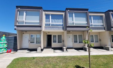 VENTA TOWNHOUSE EN CONDOMINIO  LAS PATAGUAS