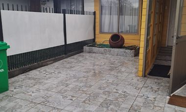 SE VENDE CASA REMODELADA EN VICTORIA