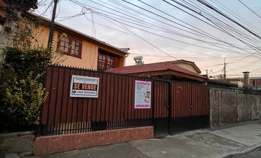 GRAN CASA FAMILIAR DE 6 HABITACIONES EN QUILICURA