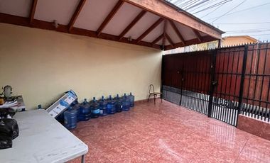 GRAN CASA FAMILIAR DE 6 HABITACIONES EN QUILICURA