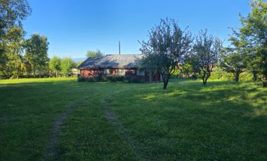 ACOGEDORA CASA TIPO CABAÑA EN PARCELA RUTA T775, RANCO