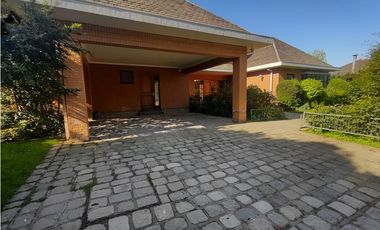 Casa Las Parcelas del Parque, Talca