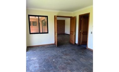 Casa Las Parcelas del Parque, Talca