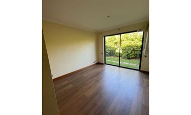 Casa Las Parcelas del Parque, Talca