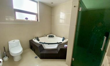 CASA EN RENTA SOLARES SAVEIRA