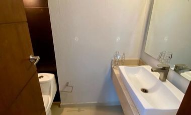 CASA EN RENTA SOLARES SAVEIRA