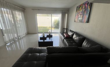 Residencia de Lujo Amueblada en Bosques de Santa Anita