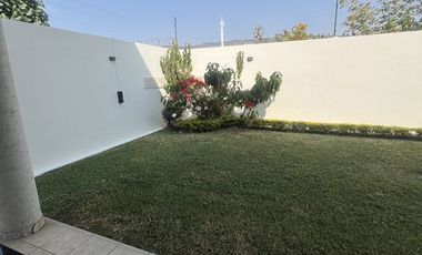 Residencia de Lujo Amueblada en Bosques de Santa Anita