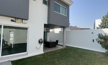 Residencia de Lujo Amueblada en Bosques de Santa Anita