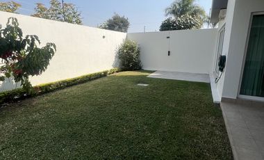 Residencia de Lujo Amueblada en Bosques de Santa Anita