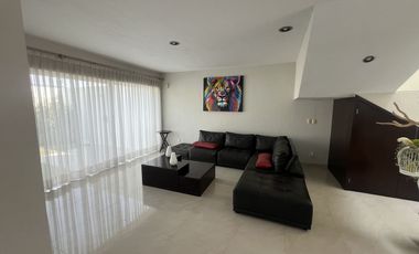 Residencia de Lujo Amueblada en Bosques de Santa Anita