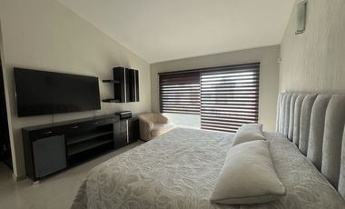 Residencia de Lujo Amueblada en Bosques de Santa Anita