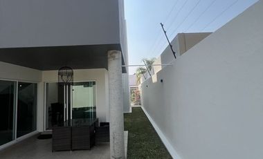 Residencia de Lujo Amueblada en Bosques de Santa Anita