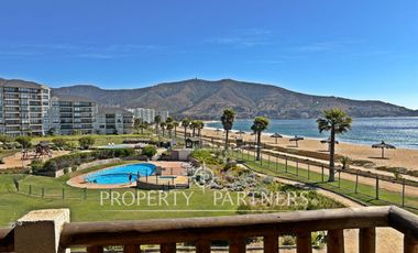 Departamento y piscina temperada frente al mar en Papudo