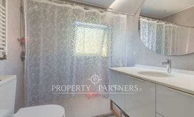 Arriendo, Exclusiva Casa Remodelada, en el mejor sector de providencia.