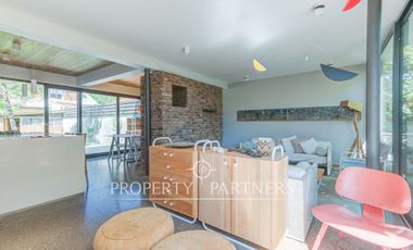 Arriendo, Exclusiva Casa Remodelada, en el mejor sector de providencia.