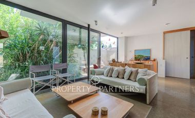 Arriendo, Exclusiva Casa Remodelada, en el mejor sector de providencia.