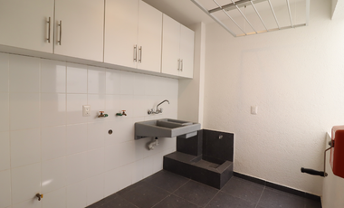 DEPARTAMENTO EN RENTA LA PALOMA, PENTHOUSE.