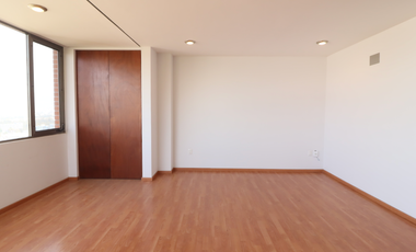 DEPARTAMENTO EN RENTA LA PALOMA, PENTHOUSE.