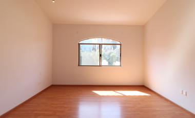 DEPARTAMENTO EN RENTA LA PALOMA, PENTHOUSE.