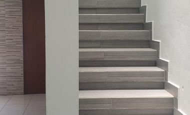 CASA EN VENTA EN PUEBLA, LOMA LINDA