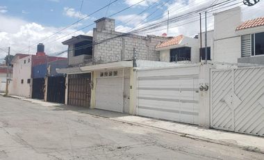 CASA EN VENTA EN PUEBLA, LOMA LINDA