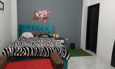 Casa en Venta Pascuales a media cuadra del Tuti y KFC   SanS