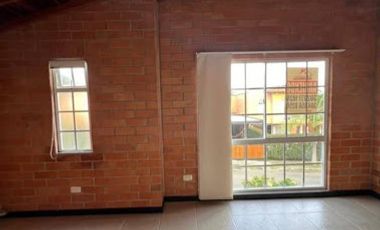 ARRIENDO de CASA CAMPESTRE en LA CEJA