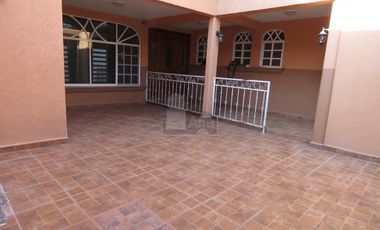 Casa sola en venta en San Pedro Atzompa, Tecámac, México