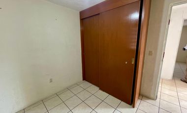 Casa En Renta En Álamo Industrial.