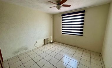 Casa En Renta En Álamo Industrial.