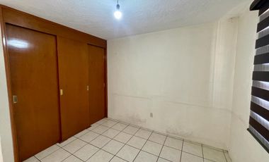 Casa En Renta En Álamo Industrial.