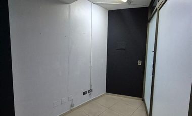 Local Comercial en Venta en YUNGAY 475. Edificio Medico Escorial