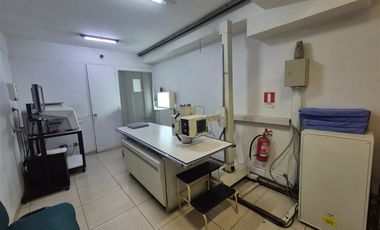Local Comercial en Venta en YUNGAY 475. Edificio Medico Escorial